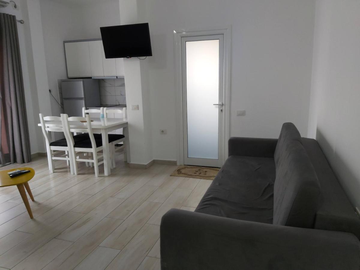 Summer Time Hotel Ksamil Dış mekan fotoğraf