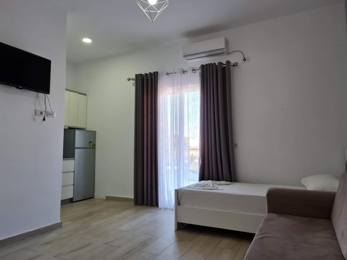 Summer Time Hotel Ksamil Dış mekan fotoğraf