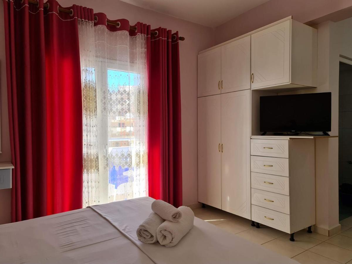 Summer Time Hotel Ksamil Dış mekan fotoğraf