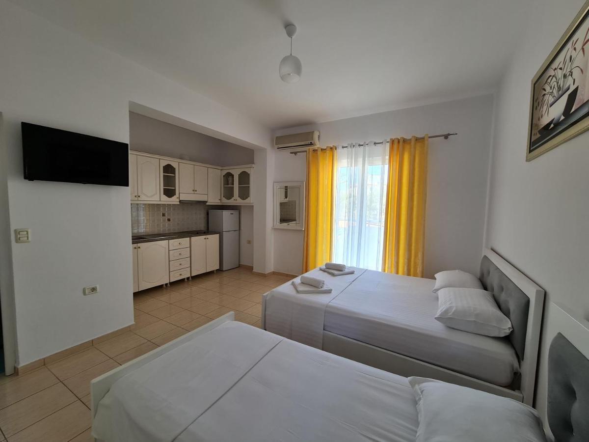 Summer Time Hotel Ksamil Dış mekan fotoğraf
