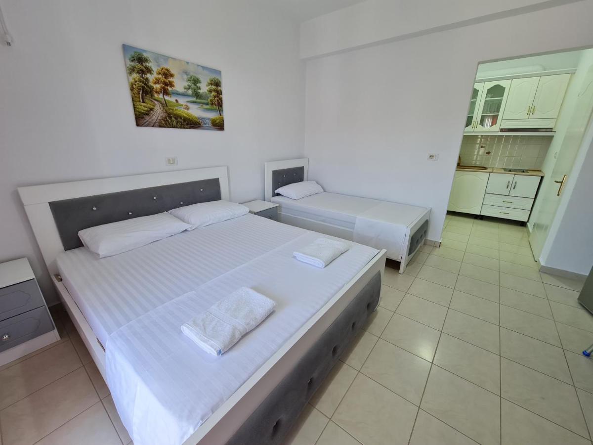 Summer Time Hotel Ksamil Dış mekan fotoğraf