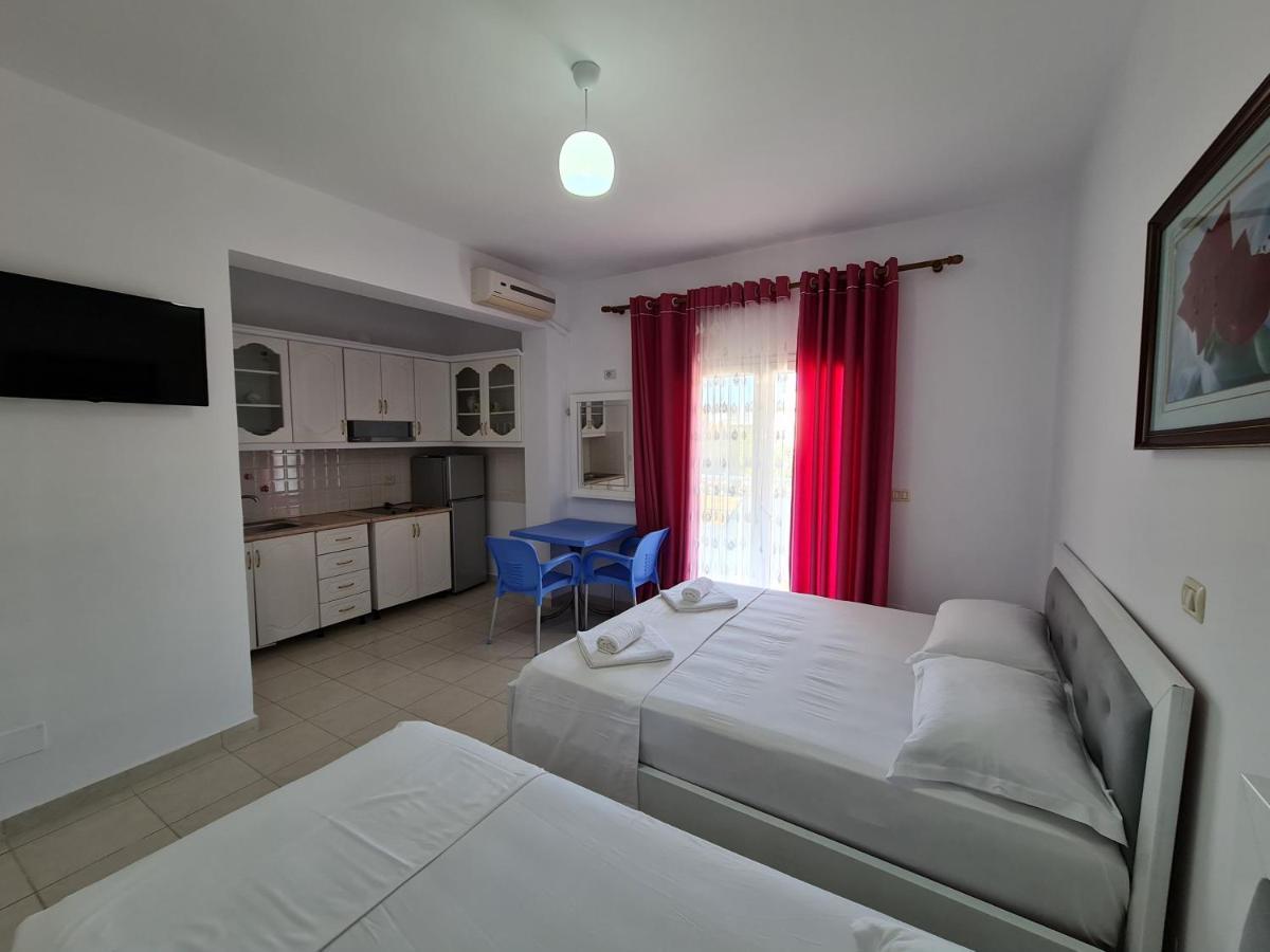 Summer Time Hotel Ksamil Dış mekan fotoğraf