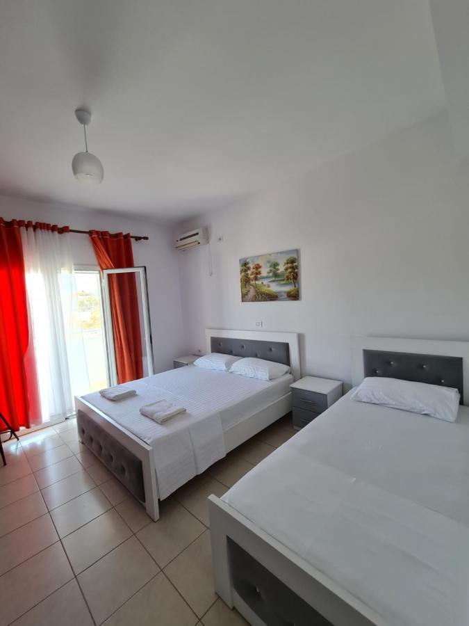 Summer Time Hotel Ksamil Dış mekan fotoğraf